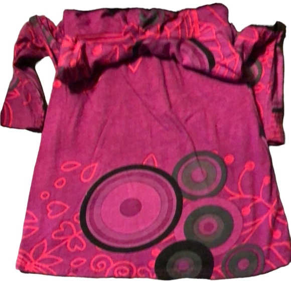 Tunic with Flair and a Hood - Picture 5 of 6